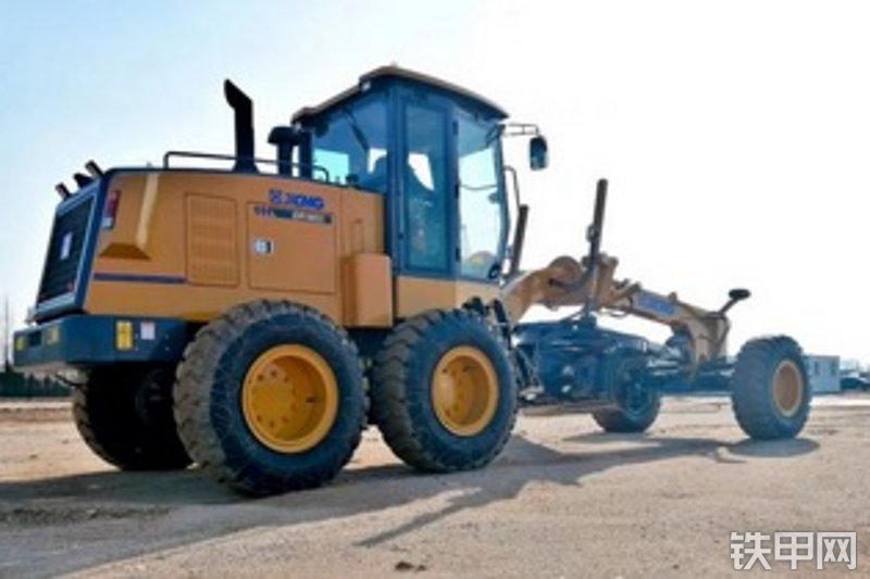 徐工GR1803Ⅱ平地机整机外观