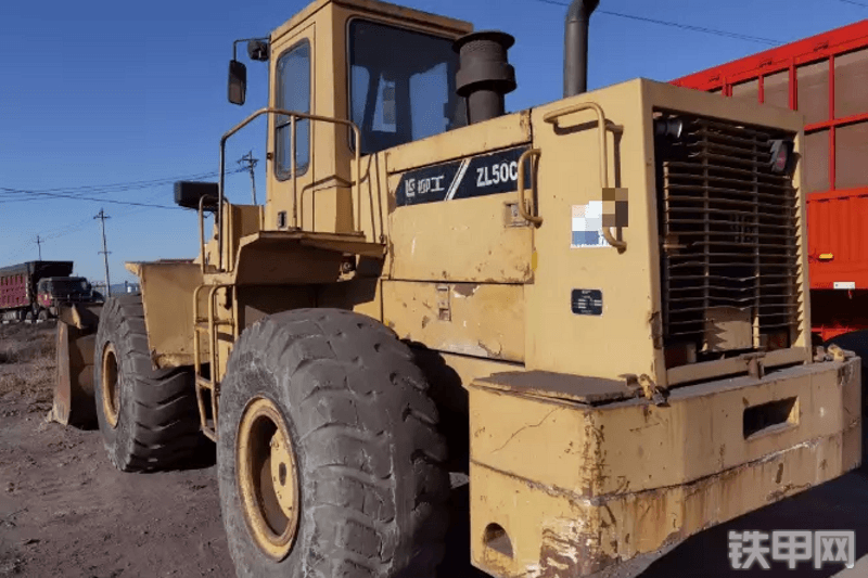 柳工ZL50C装载机整机外观