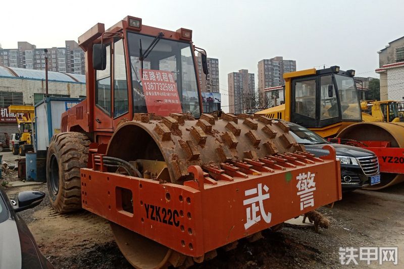 三一重工yzk22c单钢轮压路机