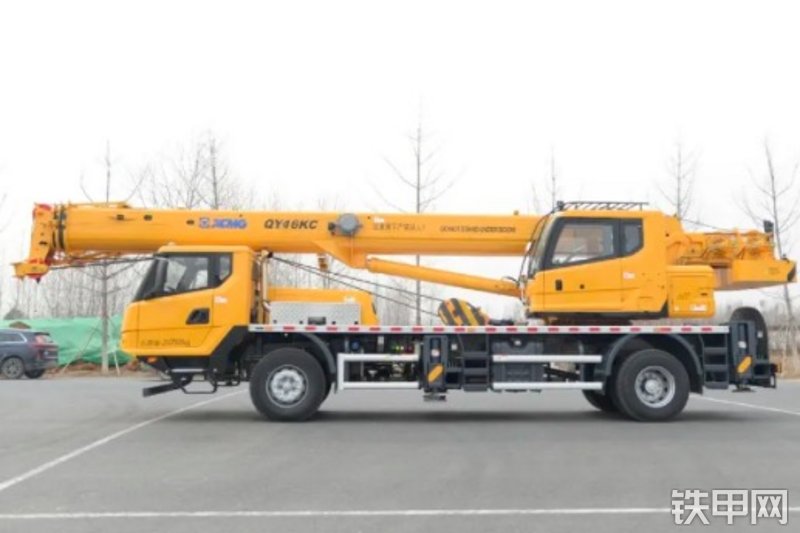 徐工QY16KC起重机整机外观