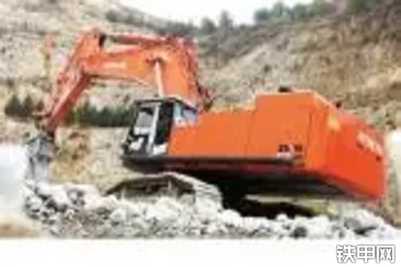 日立ZX870LCR-3挖掘机整机外观