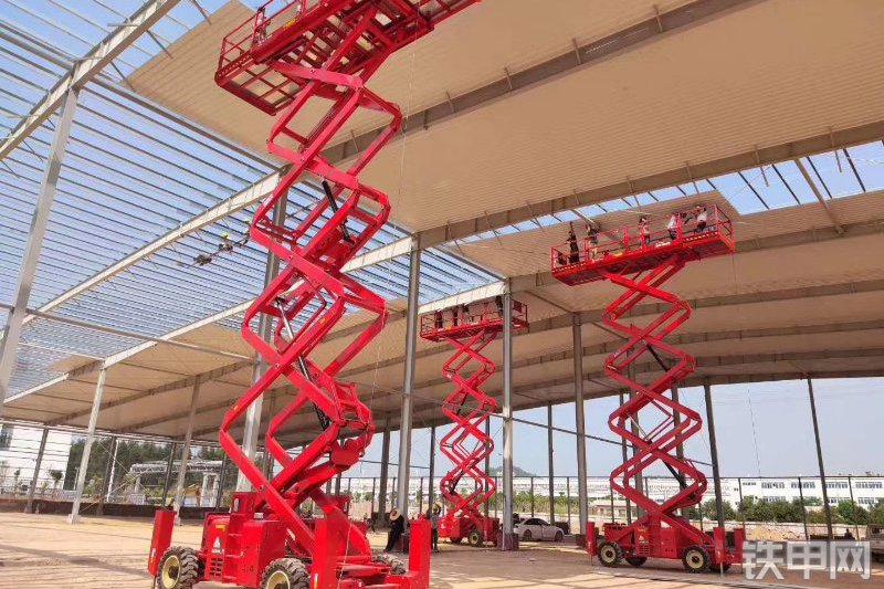 临工重机SR1623D高空作业机械整机外观