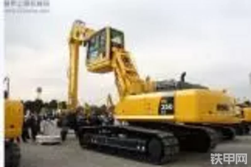 小松PC350LC-6MIGHTY挖掘机整机外观