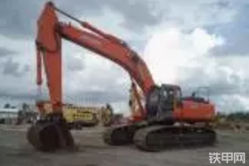 日立ZX450LC-3挖掘机整机外观