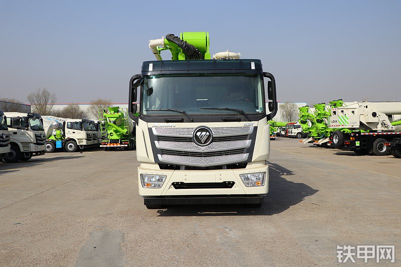 雷萨重机BJ5449THB-XD（L10-63米）泵车整机外观