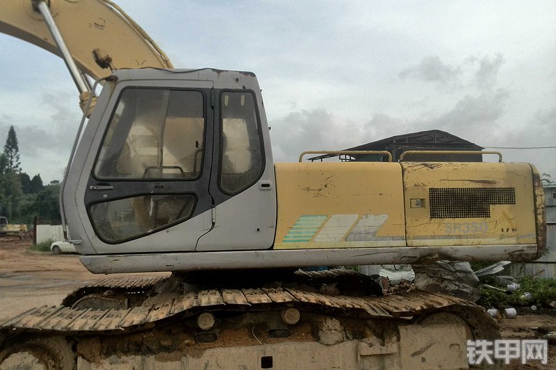 住友sh300a2履带式挖掘机