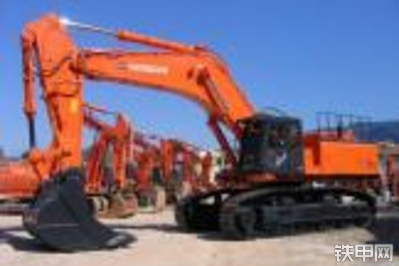 日立ZX850-3挖掘机整机外观