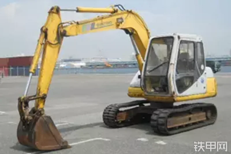 住友SH60X-2挖掘机整机外观