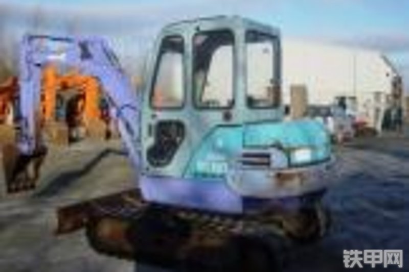 日立EX40-2挖掘机整机外观