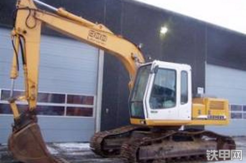 利勃海尔R900CLitronic挖掘机整机外观