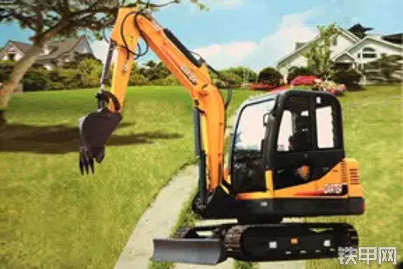 卡特重工CT45挖掘机整机外观