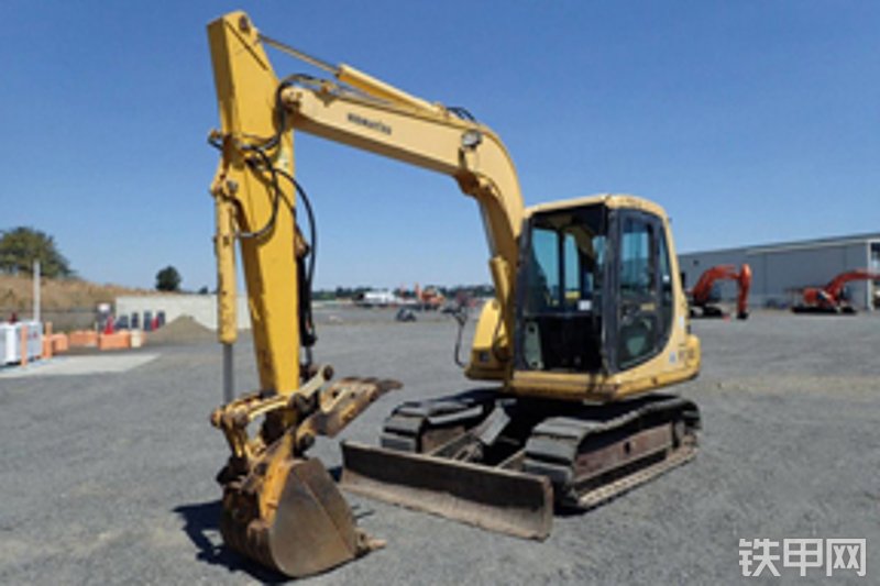 小松PC60-7C挖掘机整机外观