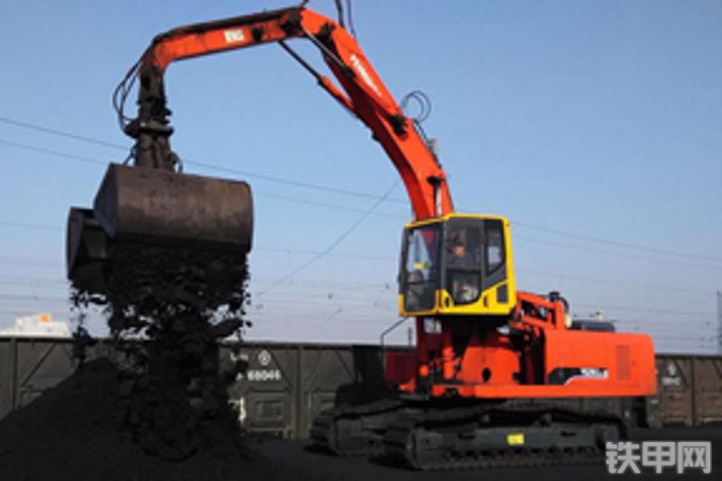 永工YGX360LC-8履带式卸煤挖掘机整机外观