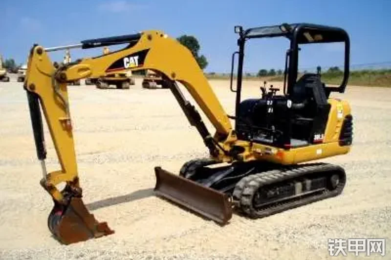 卡特彼勒302挖掘机整机外观