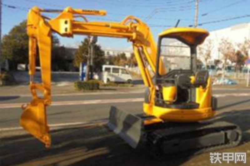 小松PC38UU-2E挖掘机整机外观