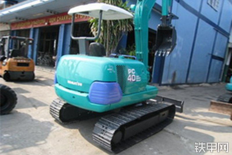 小松PC40-7挖掘机整机外观