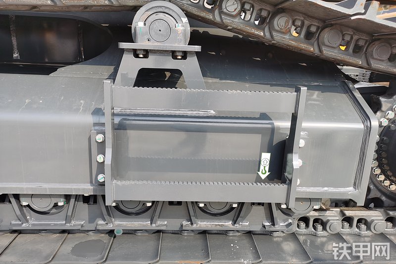 约翰迪尔E400LC挖掘机局部