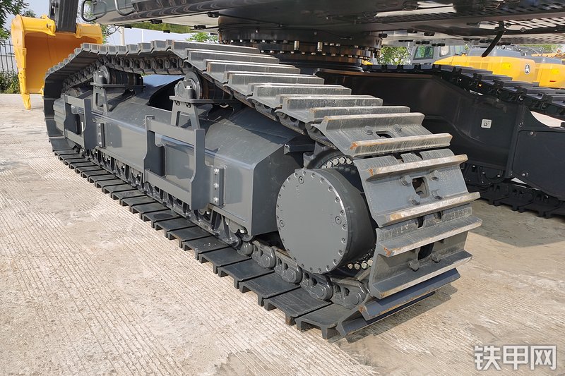 约翰迪尔E400LC挖掘机局部