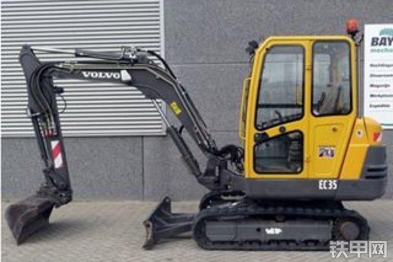 沃尔沃EC35挖掘机整机外观
