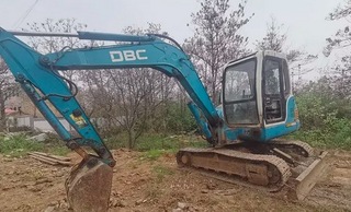 中国北车DBC60D-8挖掘机整机外观