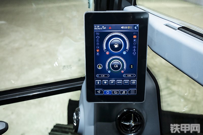 三一重工SY75C Pro挖掘机局部