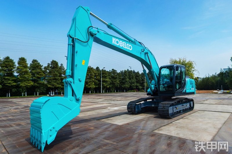 神钢SK200-10 SuperX挖掘机整机外观