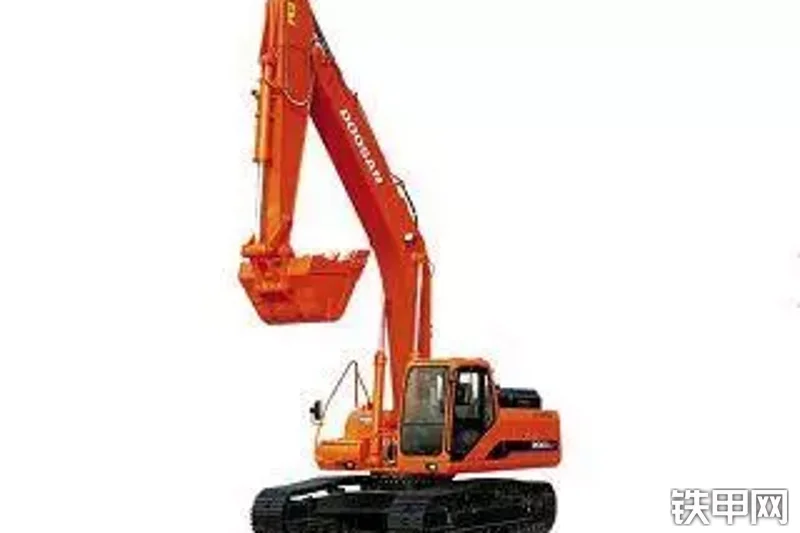 迪万伦DX230LC-Y挖掘机整机外观