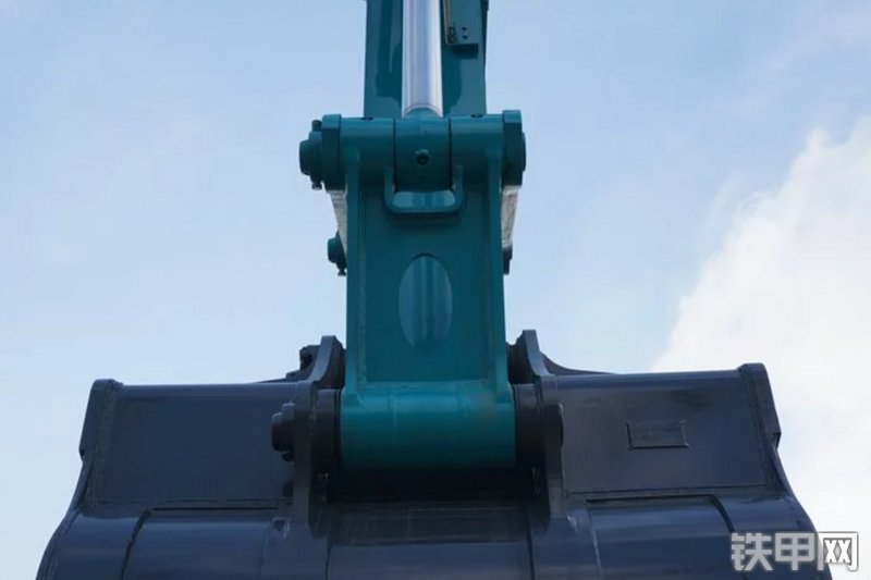 山河智能SWE385ES挖掘机局部