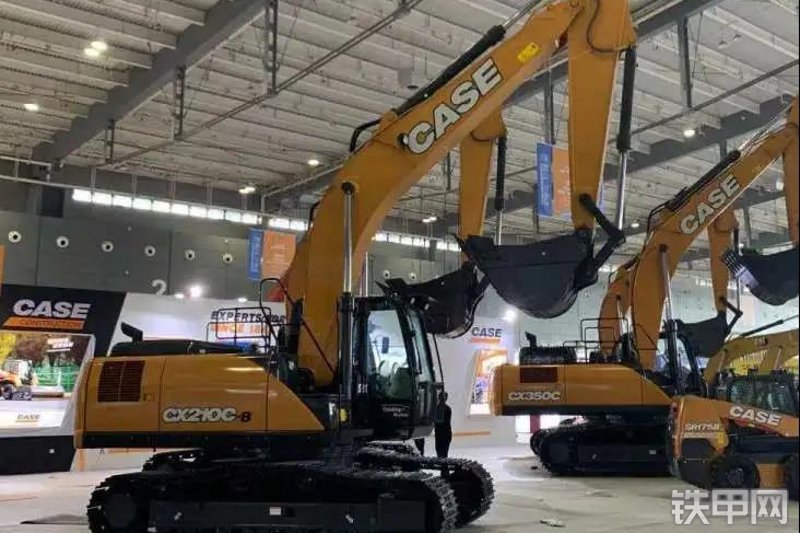 凯斯CX210C-8挖掘机整机外观