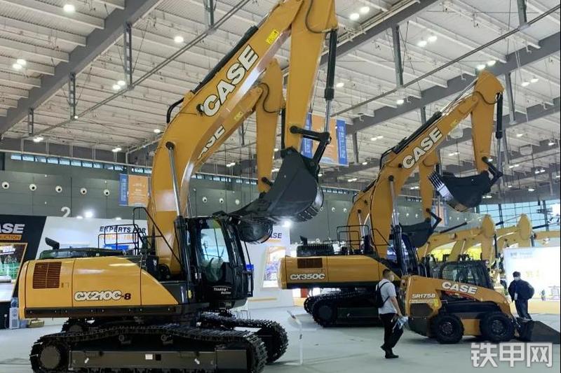 凯斯CX210C-8挖掘机整机外观