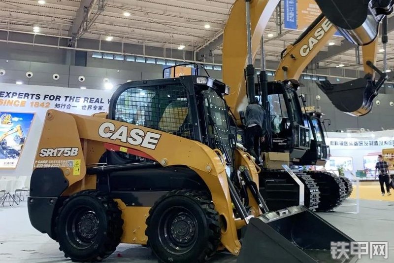 凯斯SR175B滑移装载机整机外观