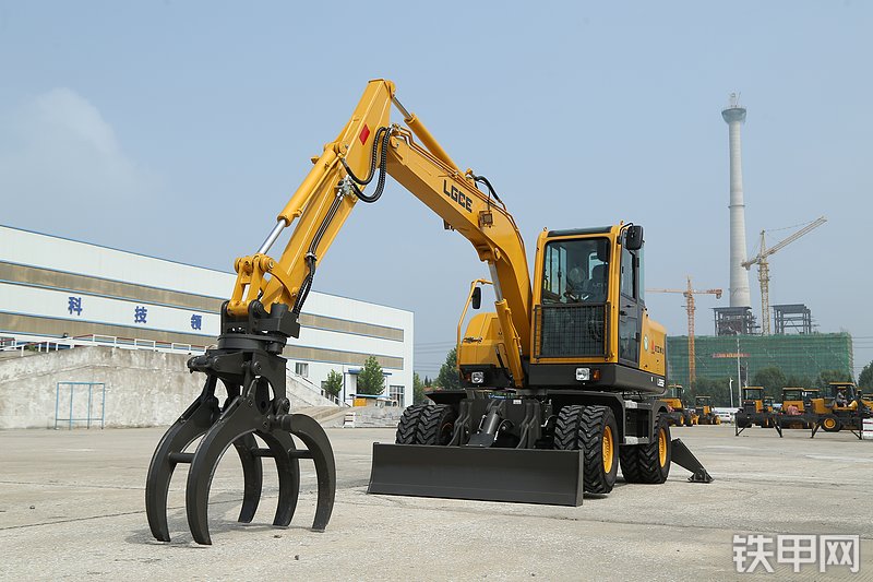 临工建机lg95f轮式挖掘机