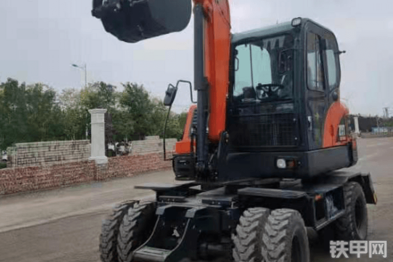 中伟卓特75挖掘机整机外观