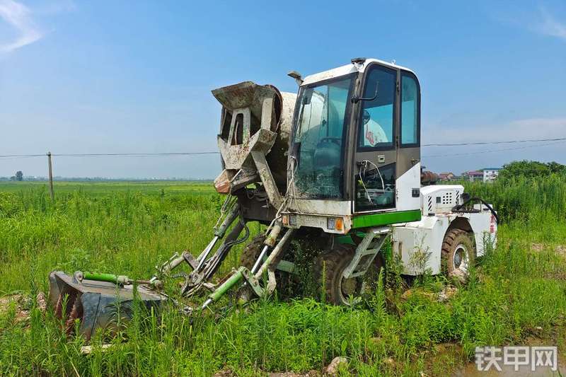 山东莱工zjb2000移动式自动上料搅拌机