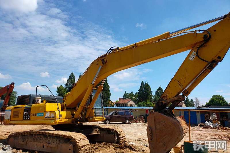 小松PC450-7E0挖掘机整机外观
