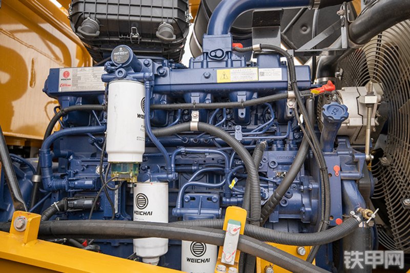 三一重工SW966K装载机局部