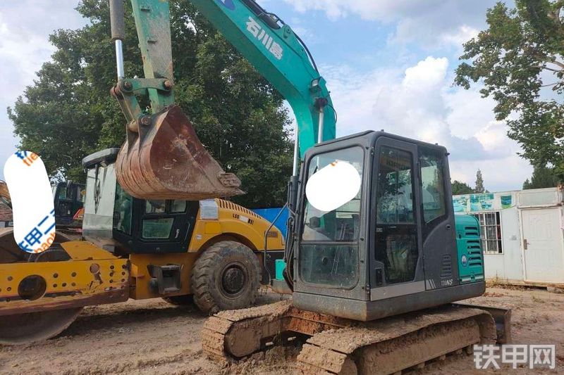 石川岛100nst履带式挖掘机