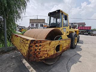 寶馬格 BW226DH-40 壓路機圖片