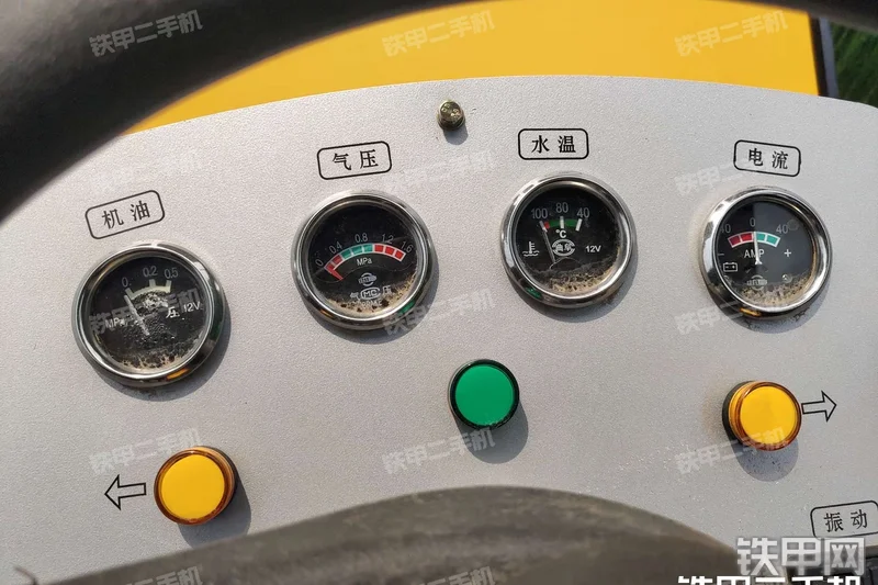 洛阳压实机械LYS206压路机局部