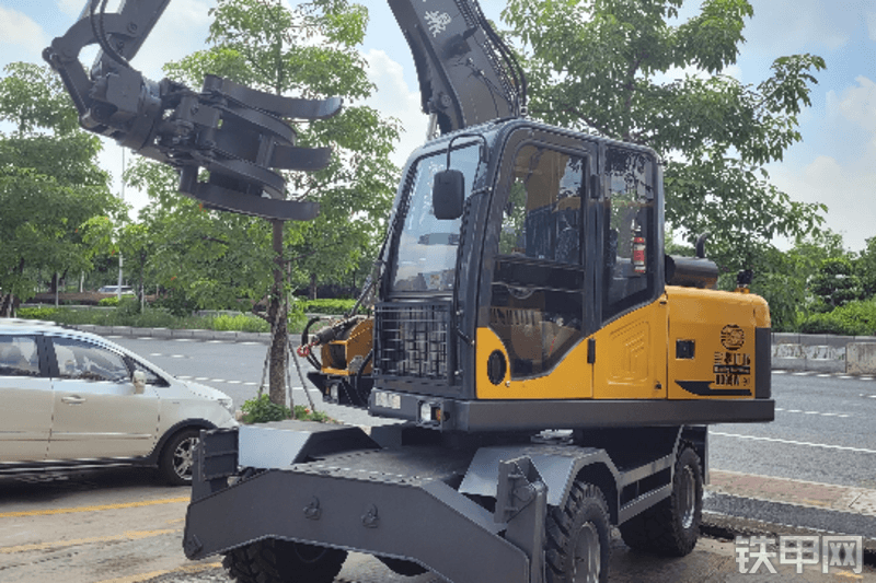 宝鼎机械bd95w9b1抓木机