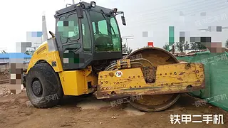 洛陽(yáng)路通 LT220 壓路機(jī)圖片