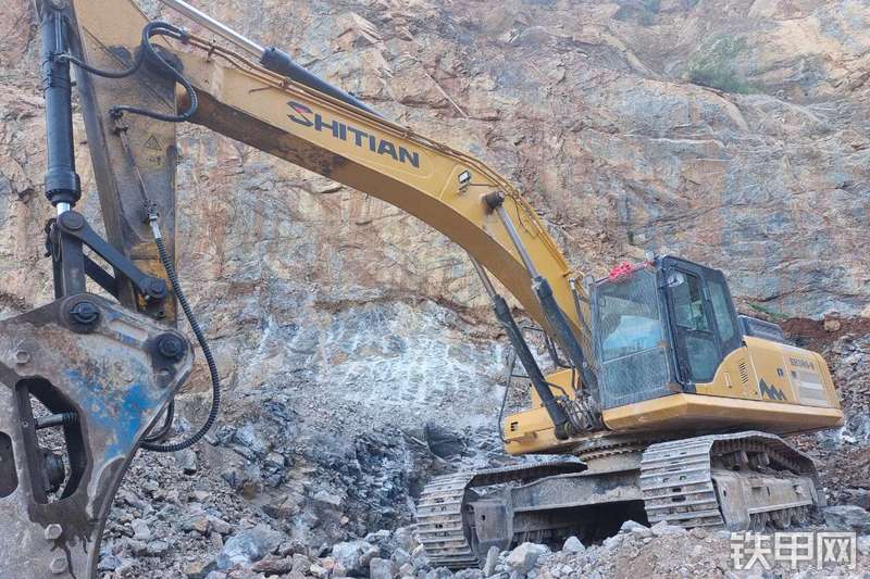 十田重工SH380-9挖掘机整机外观