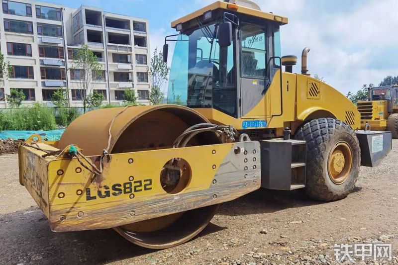 山东临工lgs822h单钢轮压路机