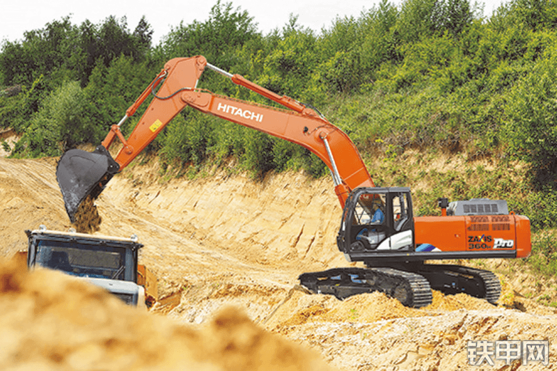 日立ZX360H-5A Pro挖掘机整机外观