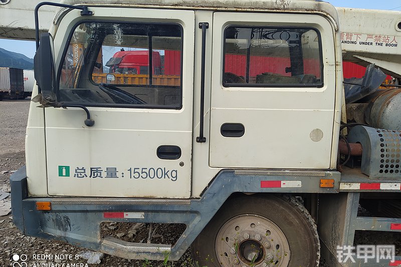 中联重科zlj5160jqz12d汽车起重机