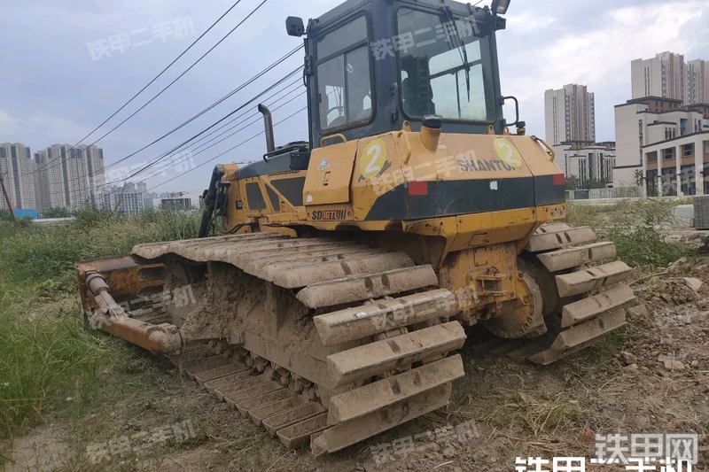 山推SD16TL PLUS推土机整机外观