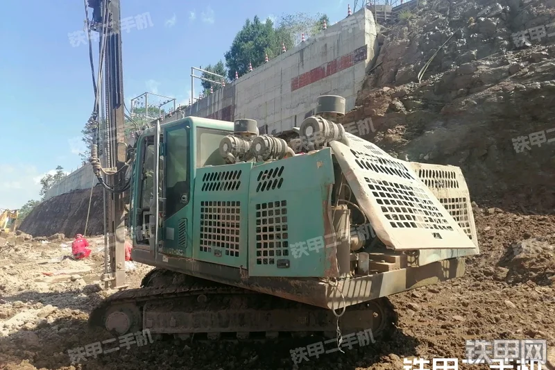 普威特PVT-DR5凿岩钻机整机外观