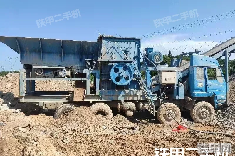 桂浙机械1416车载重锤移动破移动破碎站整机外观
