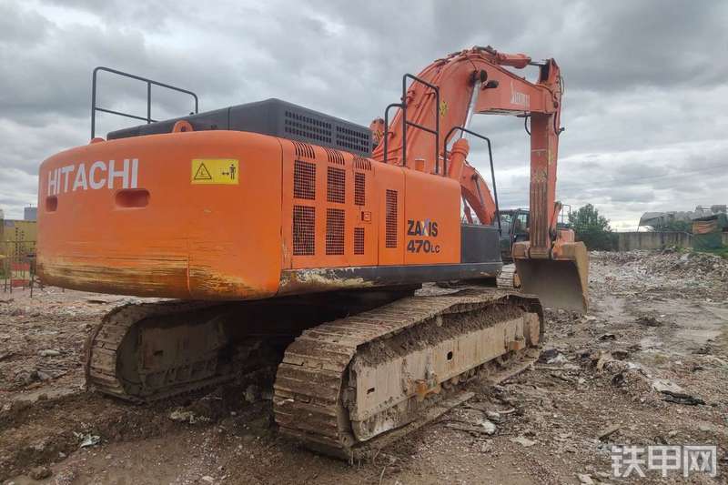 日立ZX470LC-5G挖掘机整机外观