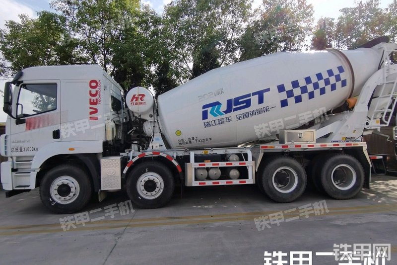 瑞江ruijiang3搅拌运输车